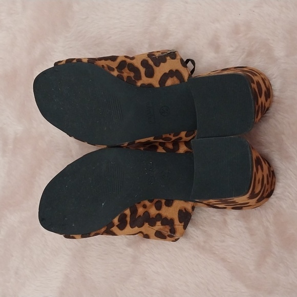 Papaya leopard print open toe block heel slip on mules shoes size 5 - Picture 6 of 7